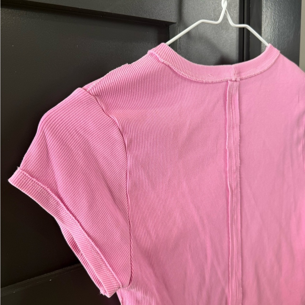 Altar’d State Baby Tee Pink Women’s Size Small - Picture 6 of 9